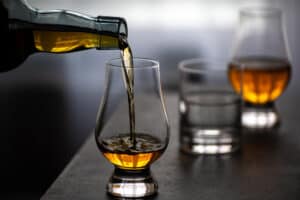 How To Drink Single Malt Whisky