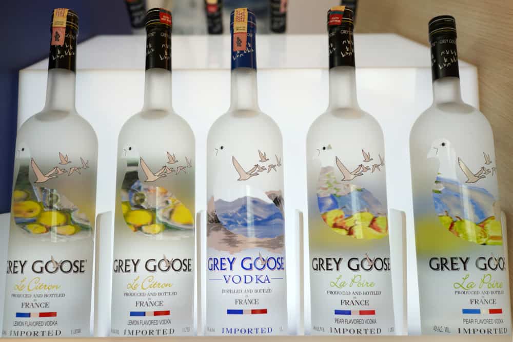 Best Ways To Drink Grey Goose Vodka | DineWithDrinks