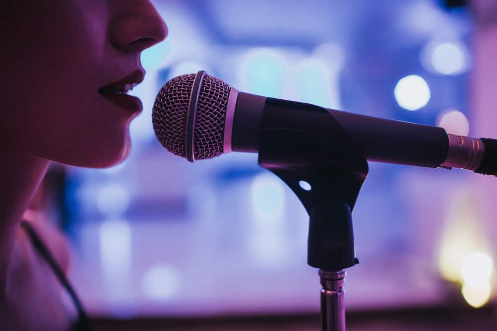 What To Drink Before Singing And What To Avoid DineWithDrinks