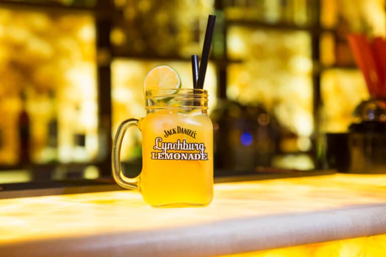 How To Drink Jack Daniel’s (The Ultimate Guide) DineWithDrinks