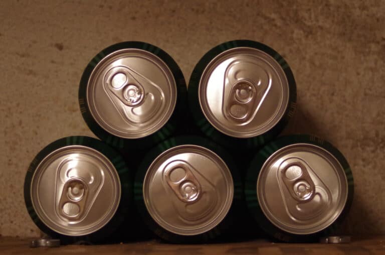 How To Keep Drinks Cold Without a Fridge (10+ Easy Ways) DineWithDrinks