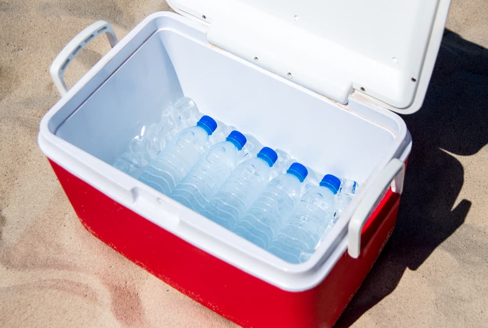 Best Ways To Stack Drinks In A Cooler