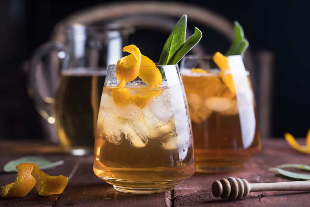 how-to-make-honey-whiskey-at-home-simple-guide-dinewithdrinks