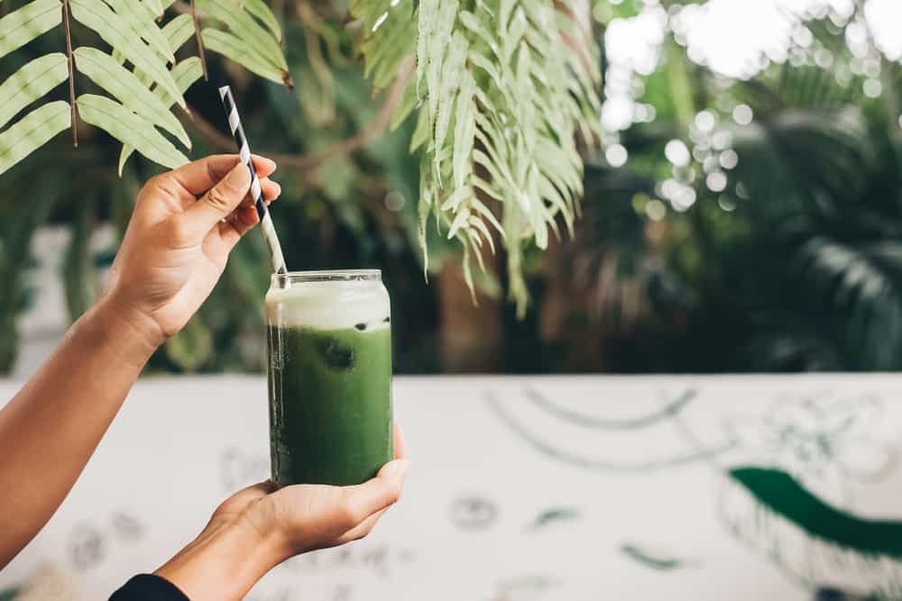 Here's How Much Green Juice Should You Drink a Day DineWithDrinks