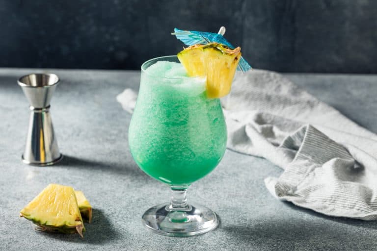 9 Most Popular Drinks in Hawaii (Tropical Cocktails) DineWithDrinks