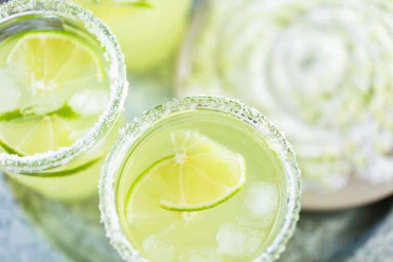 What Is in Margarita Mix? (& How To Make It at Home) DineWithDrinks