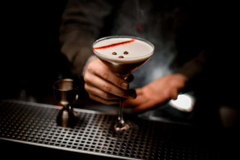 How To Make Espresso Martini Frothy (Perfect Foam Guide) DineWithDrinks