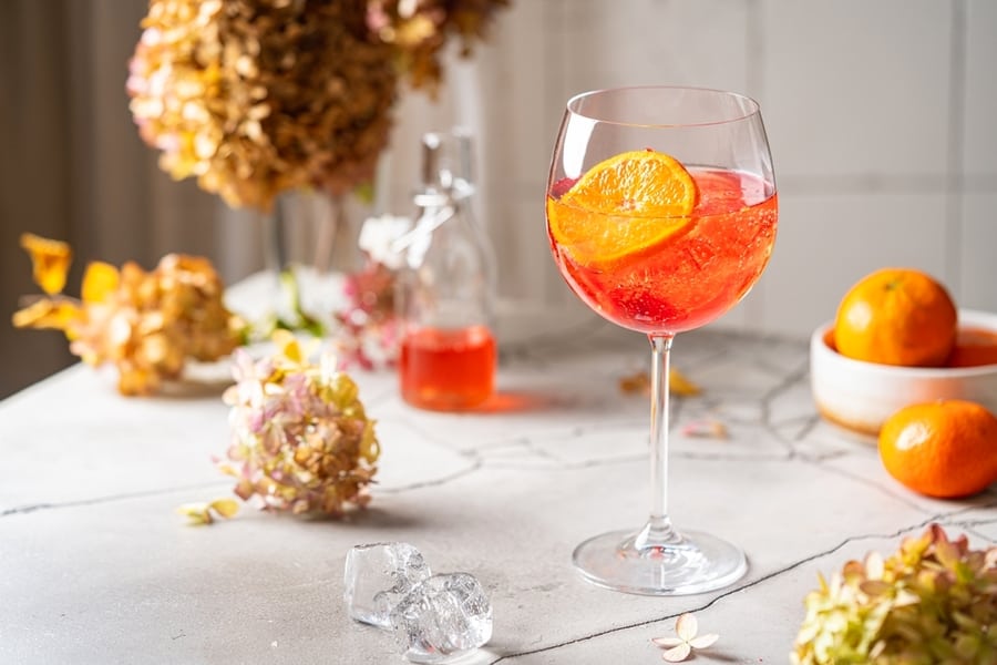What Does An Aperol Spritz Taste Like?
