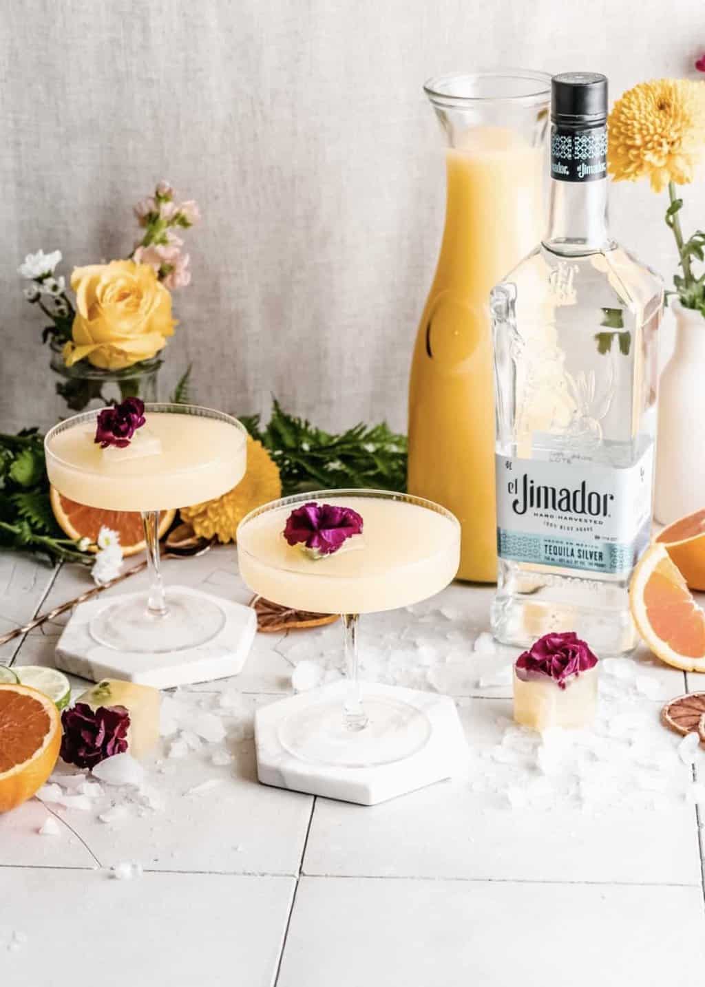 26 Cinco de Mayo Cocktails to Shake Up Your Fiesta