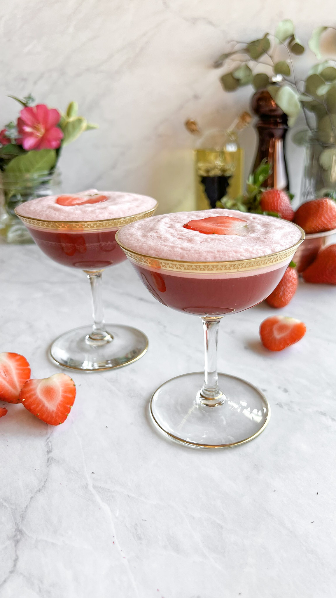 19 Aphrodisiac Cocktails to Turn Up the Heat in Your Love Life