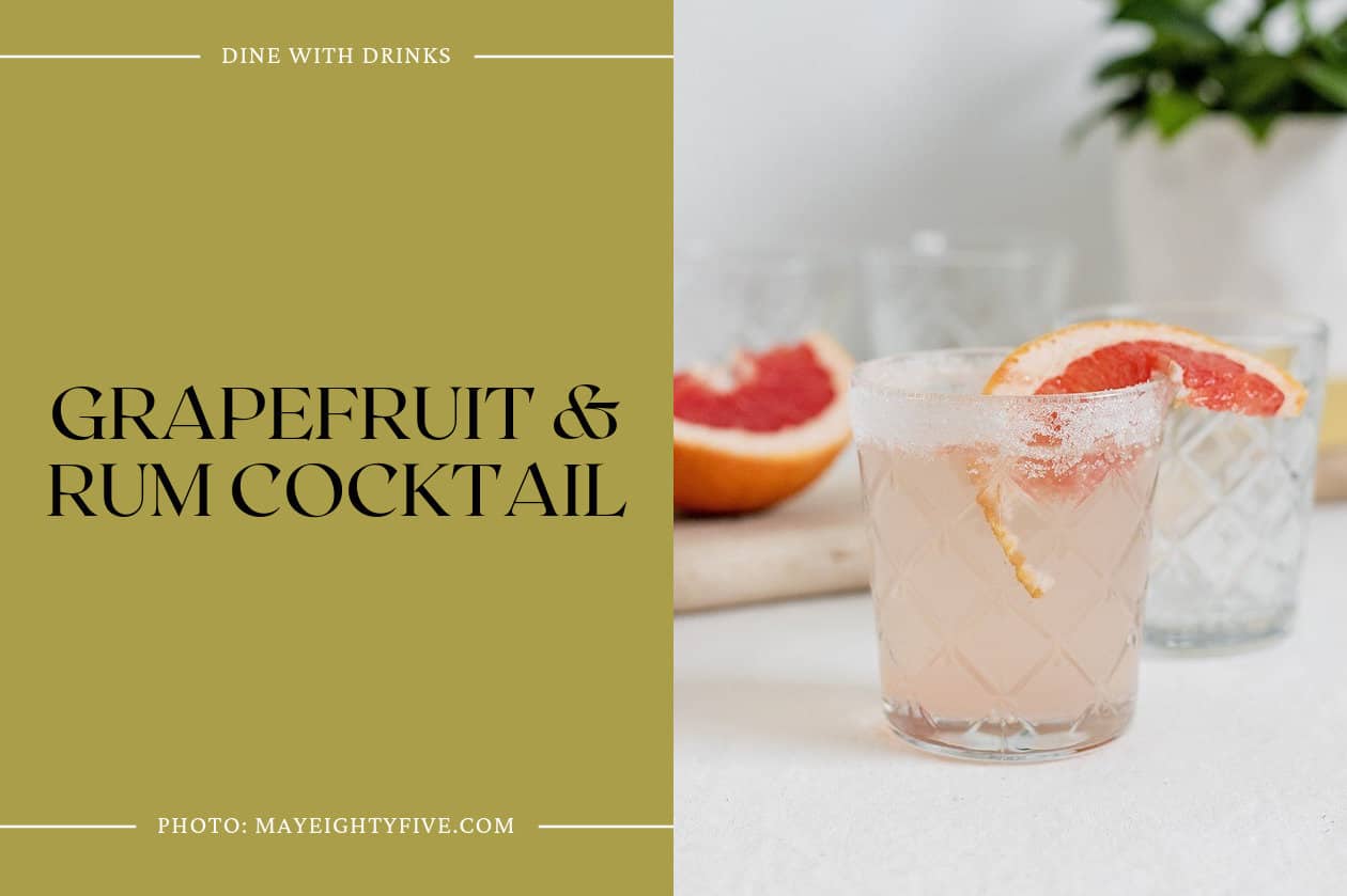 Grapefruit & Rum Cocktail