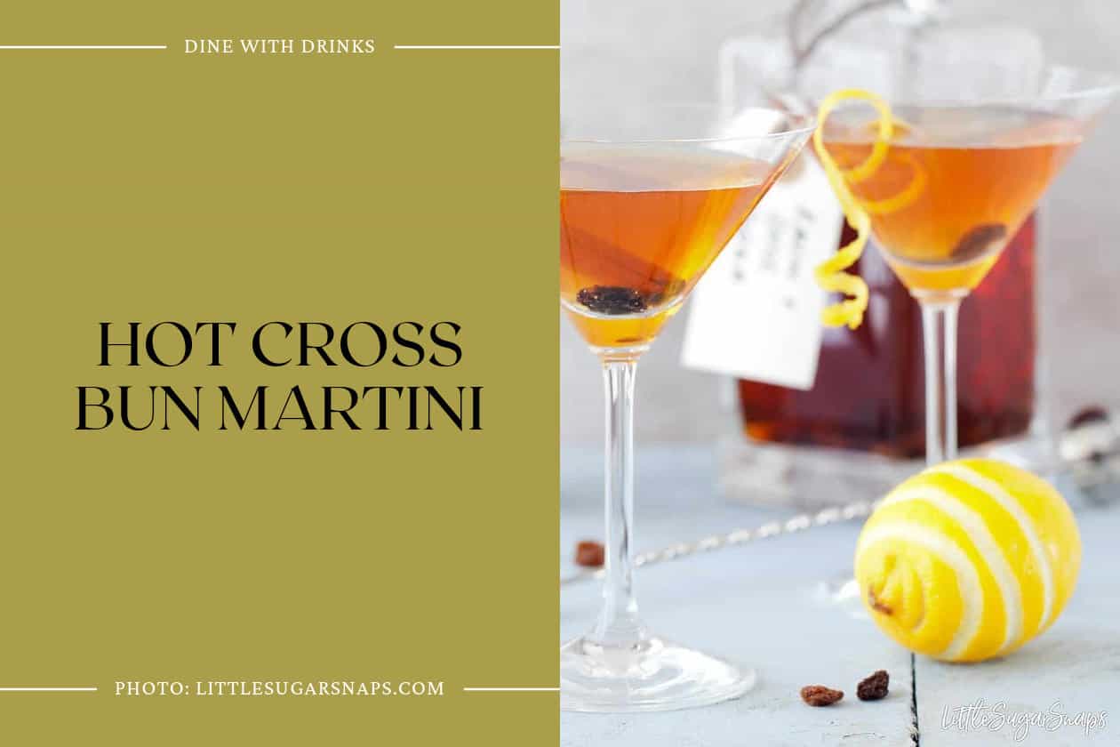 Hot Cross Bun Martini