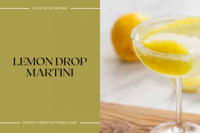 27 Triple Sec and Vodka Cocktails to Shake Up Your Nightlife