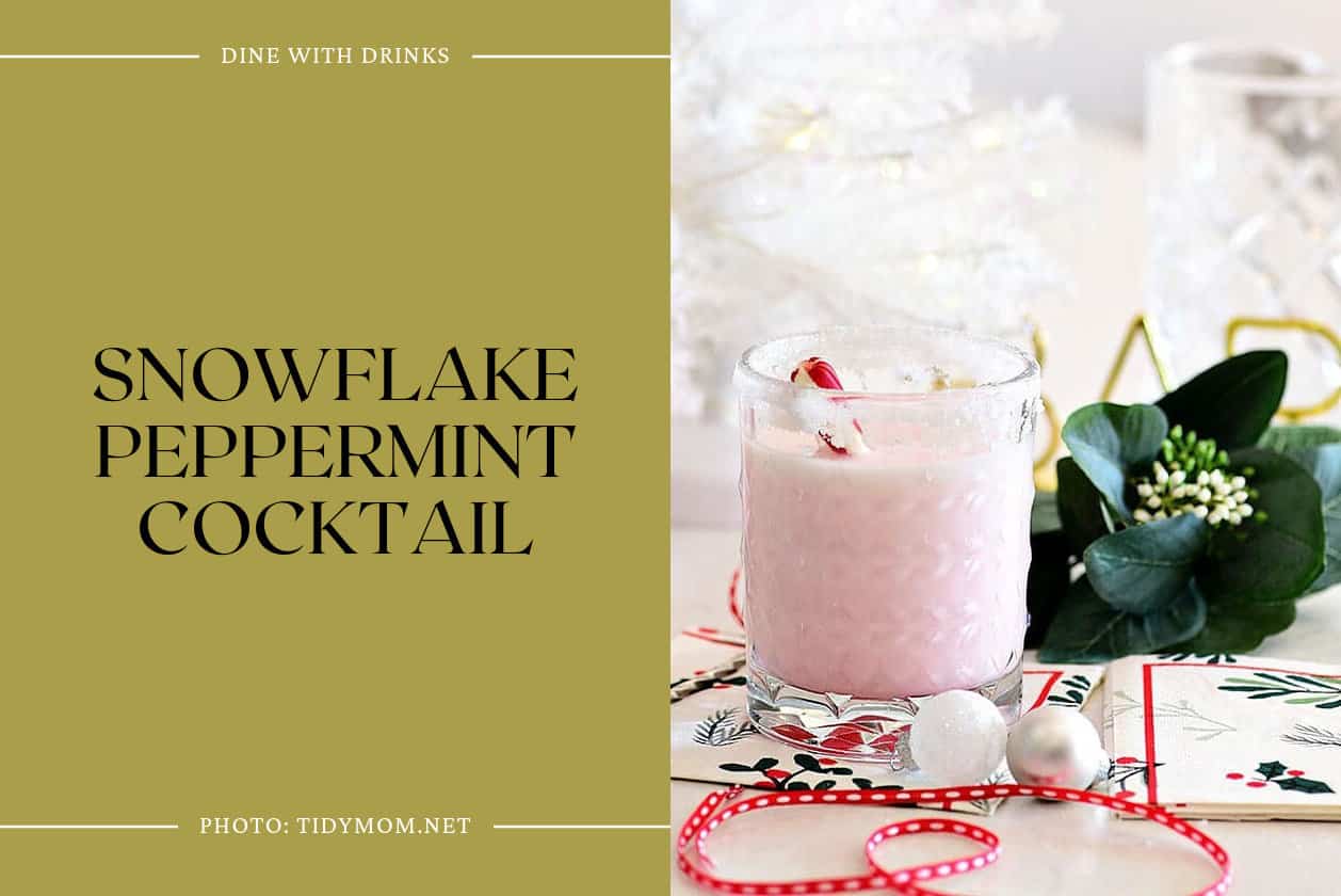 Snowflake Peppermint Cocktail