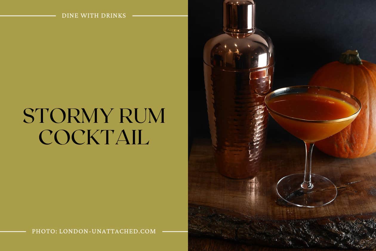 Stormy Rum Cocktail