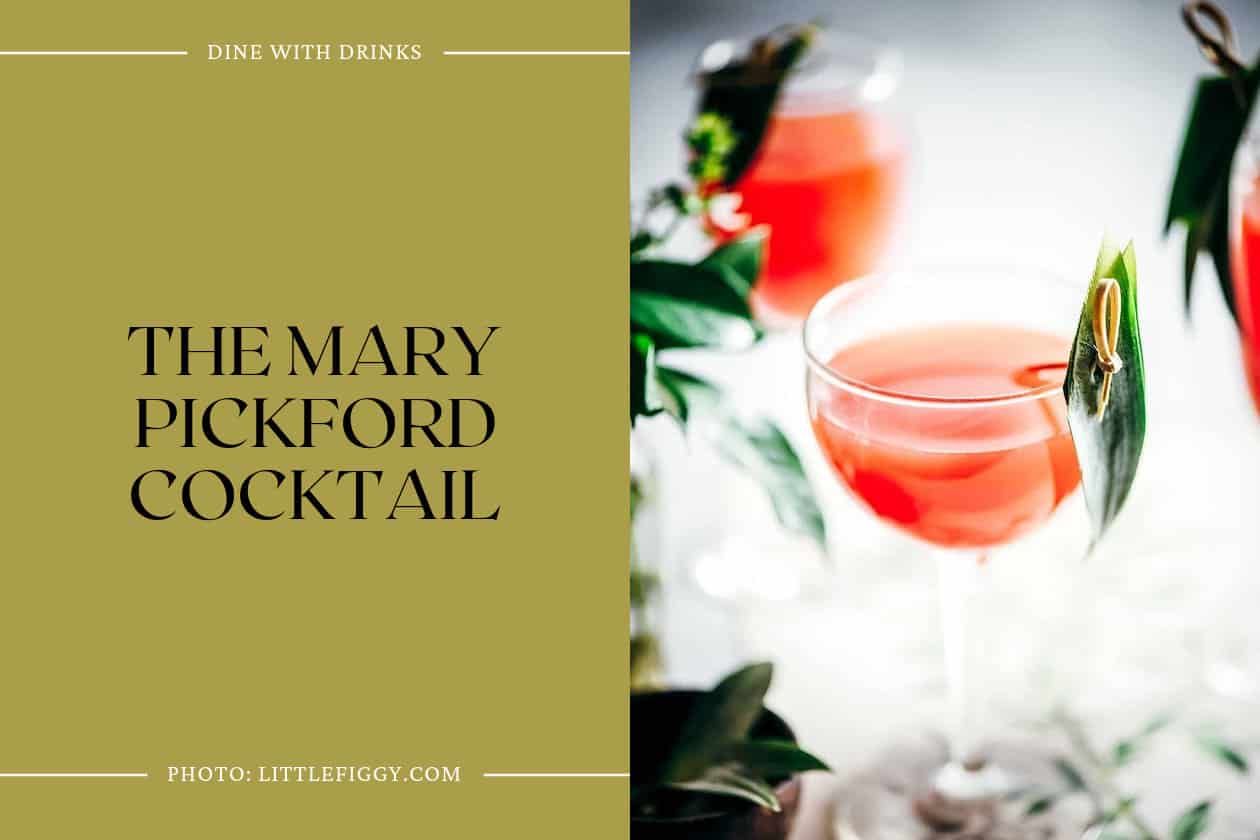 The Mary Pickford Cocktail