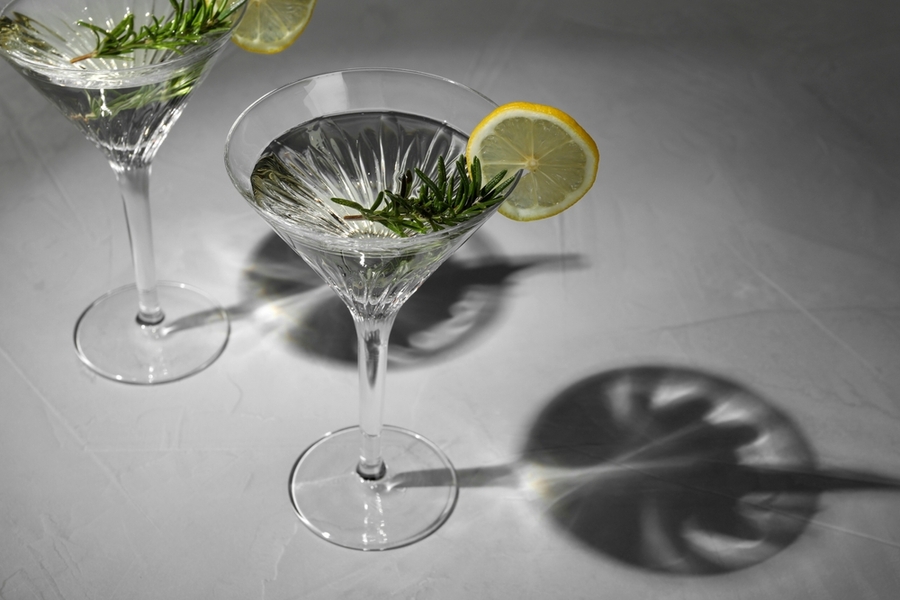 The truth behind 'Naked' or 'Direct' Dry Martini