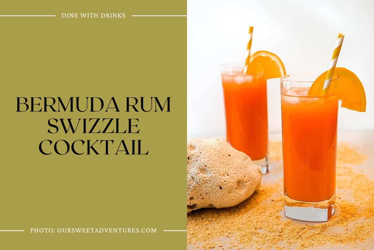 Bermuda Rum Swizzle Cocktail
