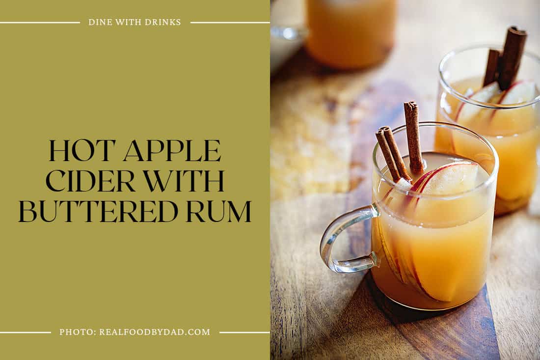 Hot Apple Cider With Buttered Rum