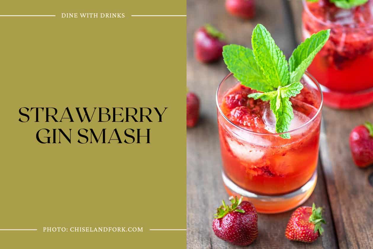 Strawberry Gin Smash