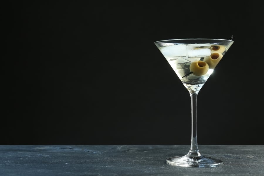 How To Hold A Martini Glass