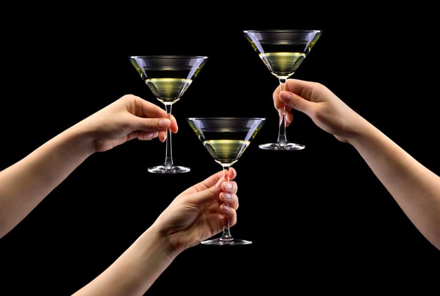 How To Hold A Martini Glass