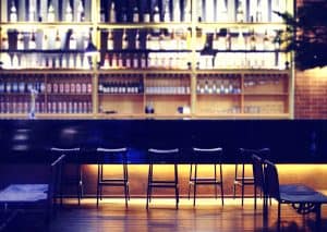 Bar Vs. Pub: Exploring The Key Differences