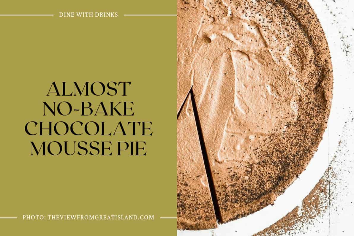 Almost No-Bake Chocolate Mousse Pie