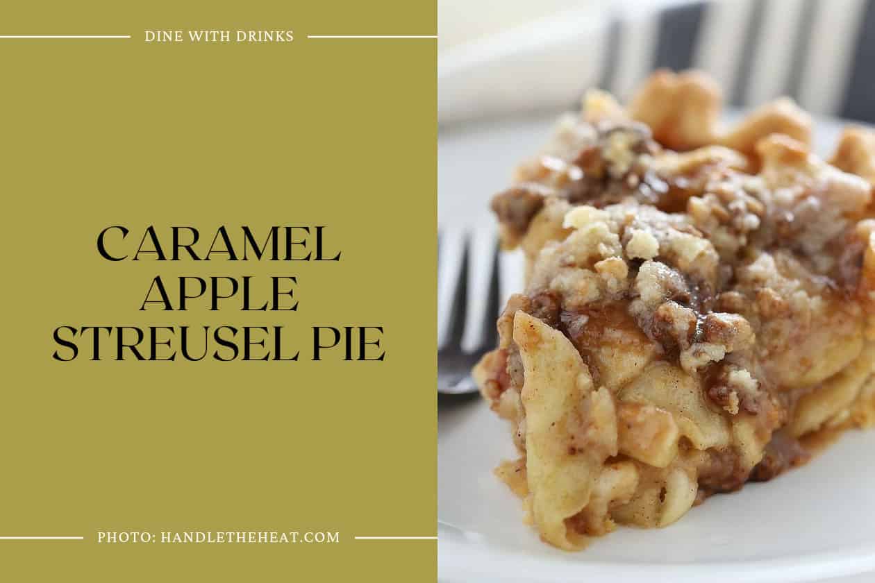 Caramel Apple Streusel Pie