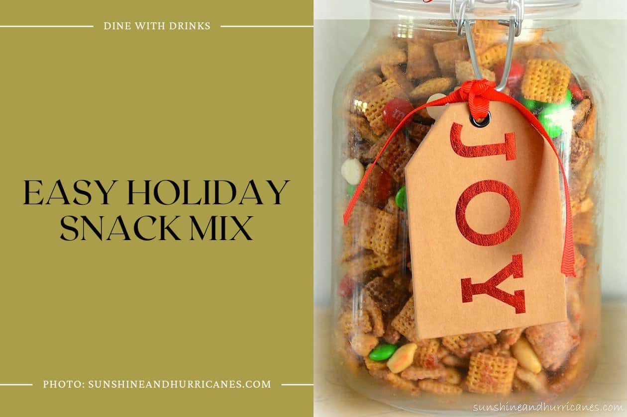 Easy Holiday Snack Mix