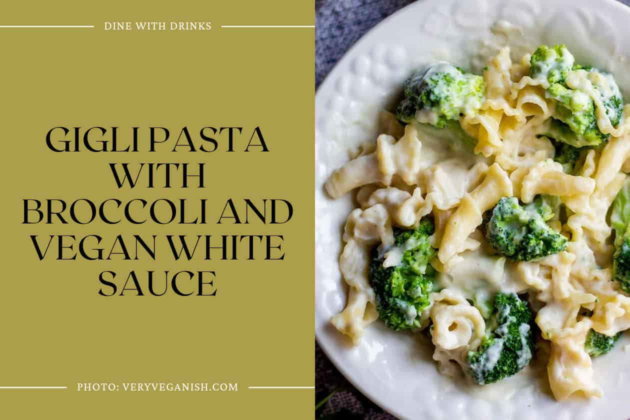 Gigli Pasta With Broccoli And Vegan White Sauce