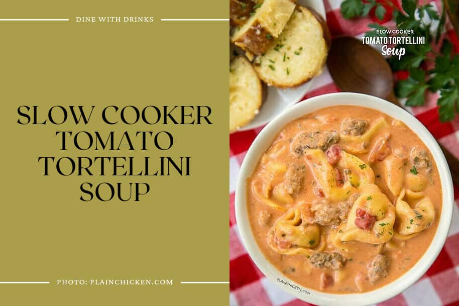 Slow Cooker Tomato Tortellini Soup