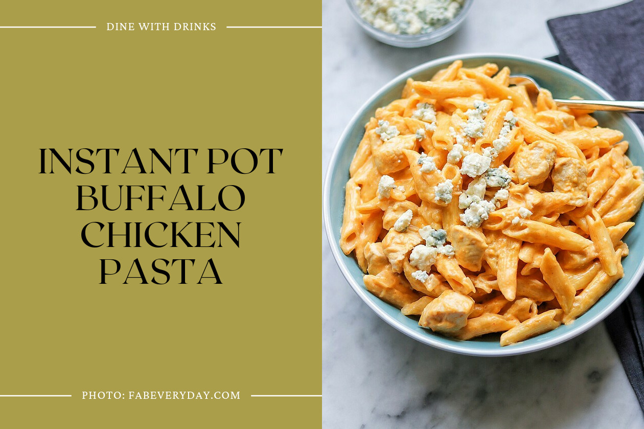 Instant Pot Buffalo Chicken Pasta