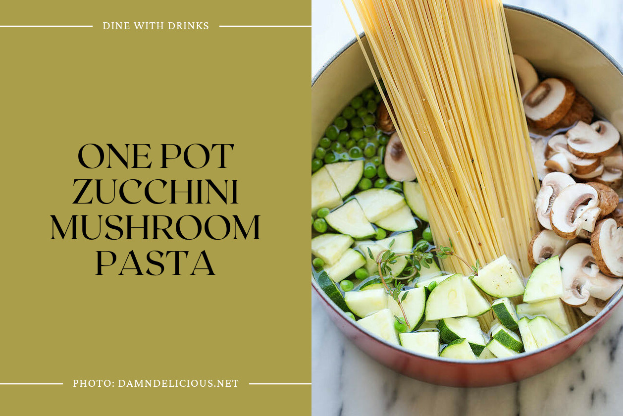 One Pot Zucchini Mushroom Pasta