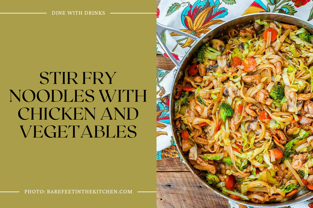Stir Fry Noodles With Chicken And Vegetables